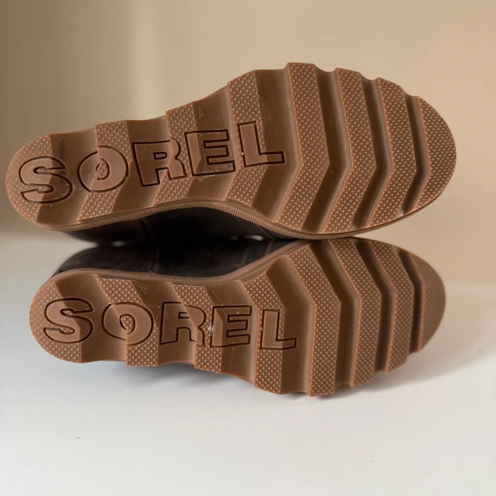 SOREL Joan of Arctic Wedge II Waterproof Leather Boots - Women's 9.5 - Picture 8 of 12